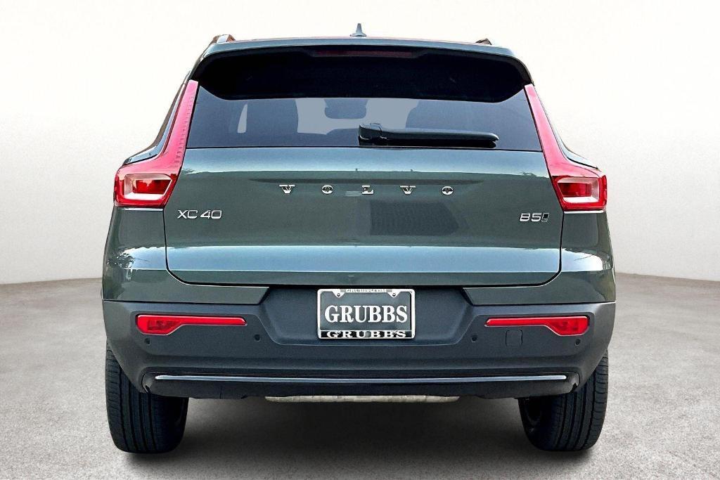 new 2026 Volvo XC40 car, priced at $50,150