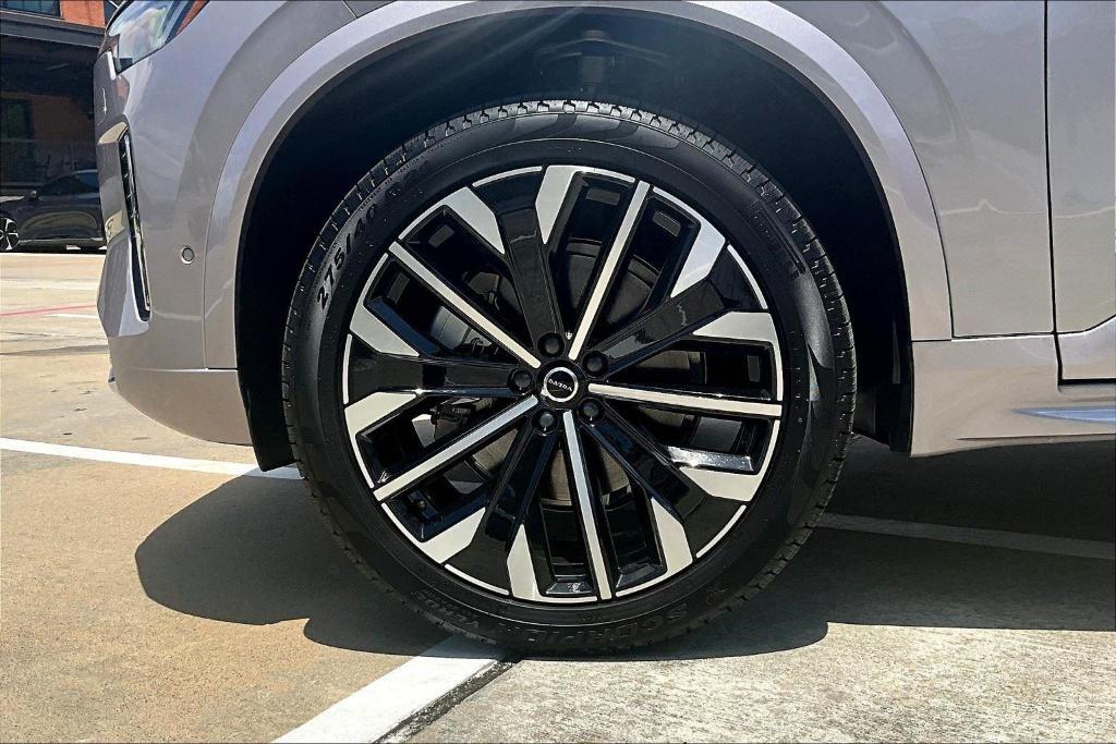 new 2026 Volvo XC90 car, priced at $71,825