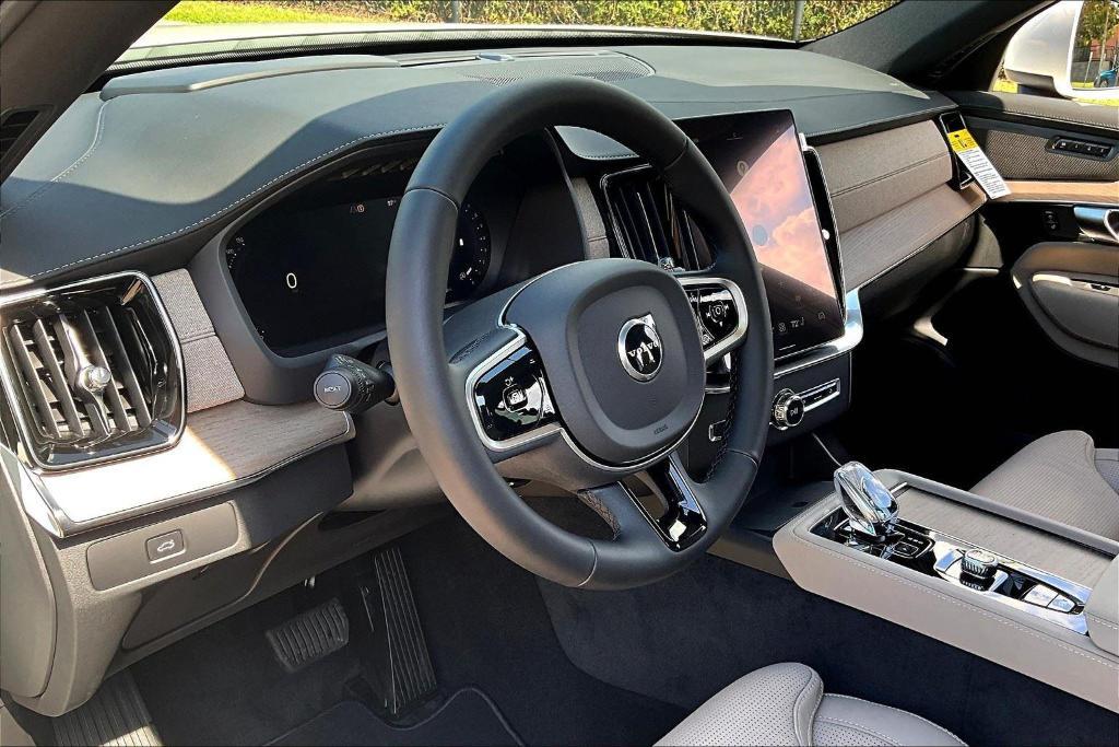 new 2026 Volvo XC90 car, priced at $76,875