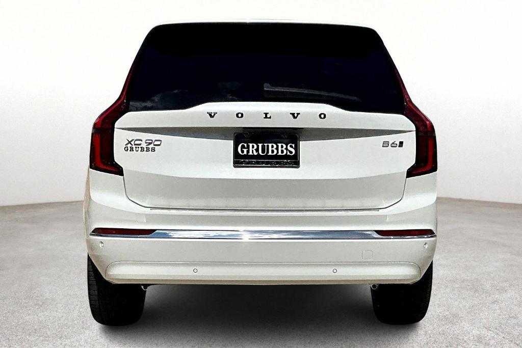 new 2026 Volvo XC90 car, priced at $76,875