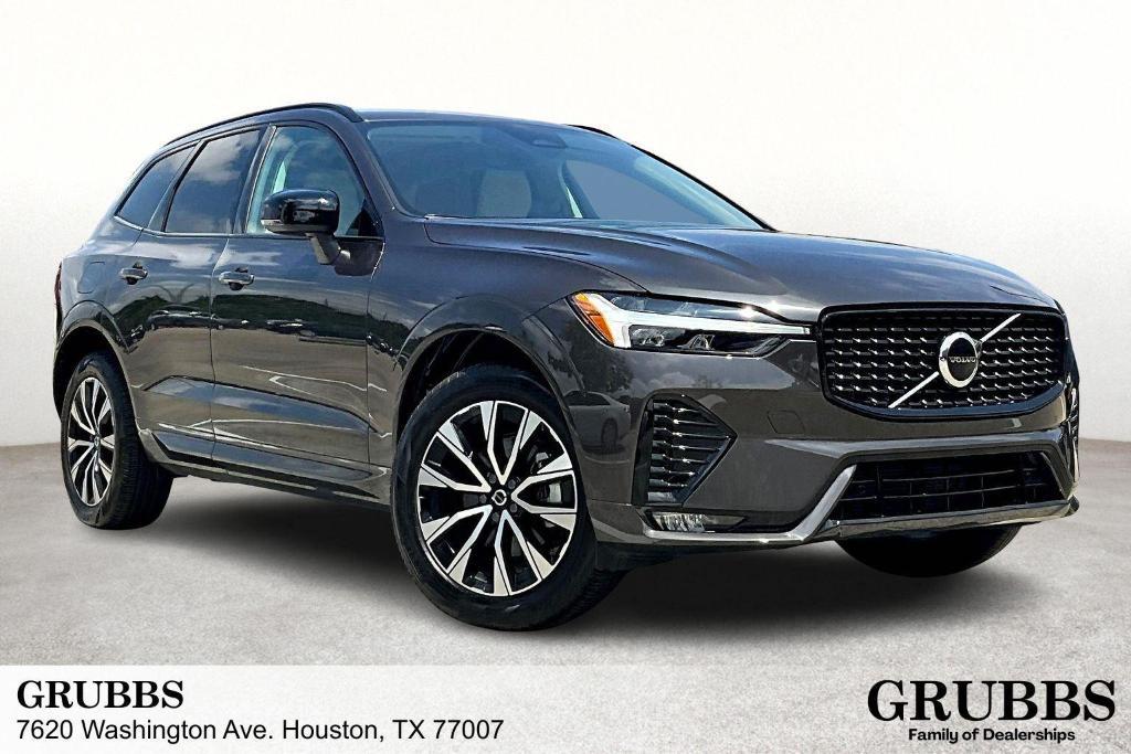new 2025 Volvo XC60 car, priced at $49,935