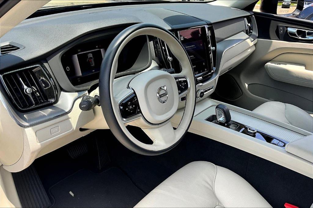 new 2025 Volvo XC60 car, priced at $49,935