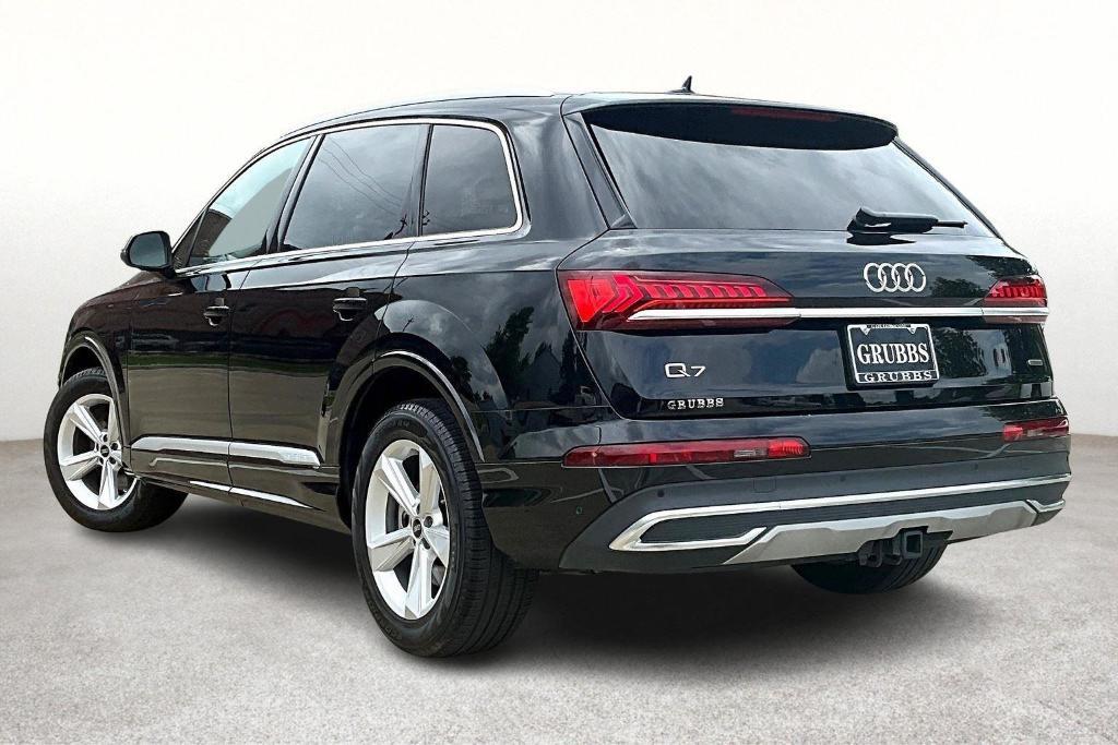 used 2023 Audi Q7 car, priced at $40,000