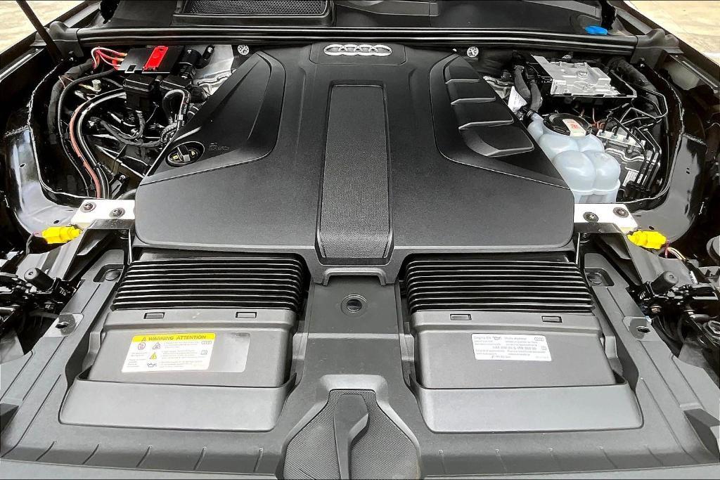 used 2023 Audi Q7 car, priced at $38,525