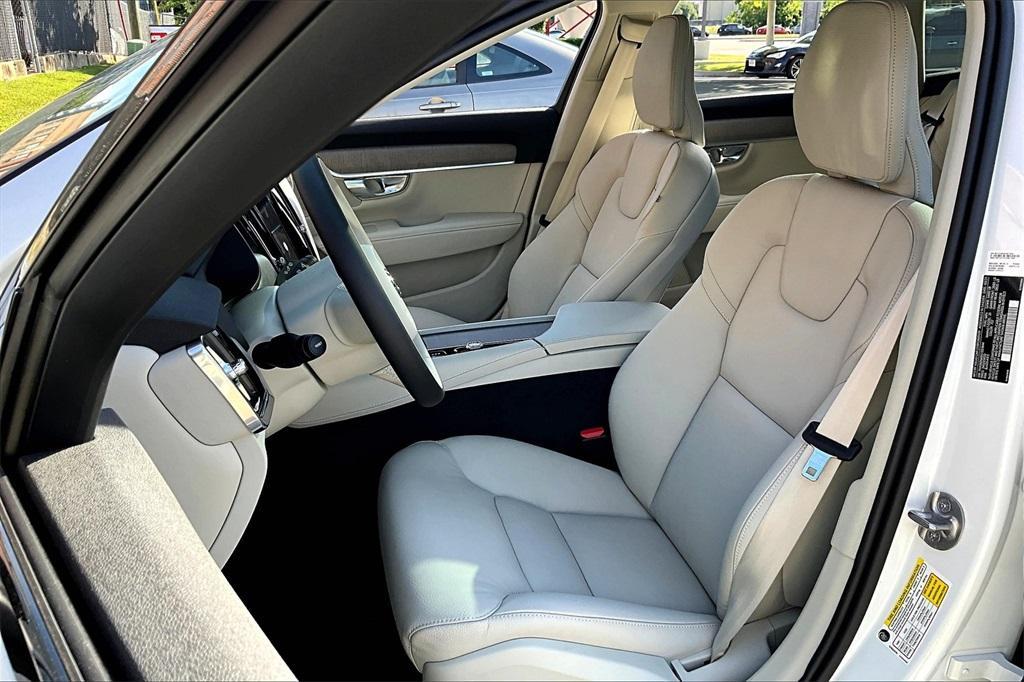 new 2025 Volvo V90 Cross Country car, priced at $63,365