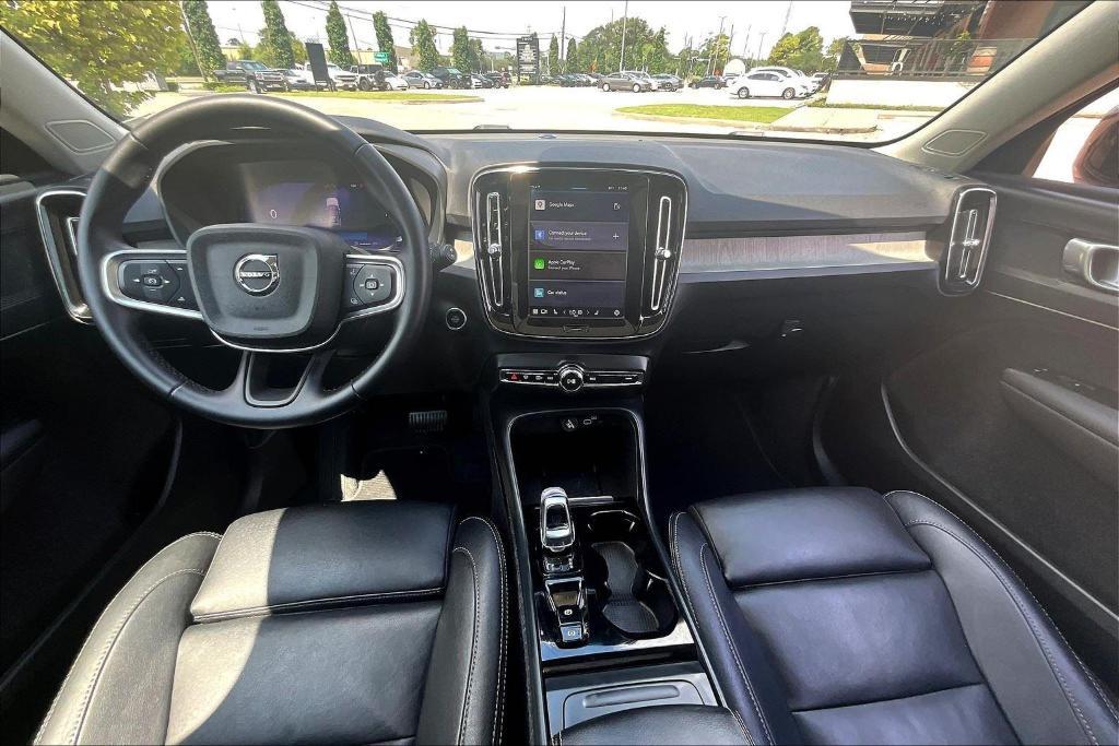 used 2025 Volvo XC40 car, priced at $32,962