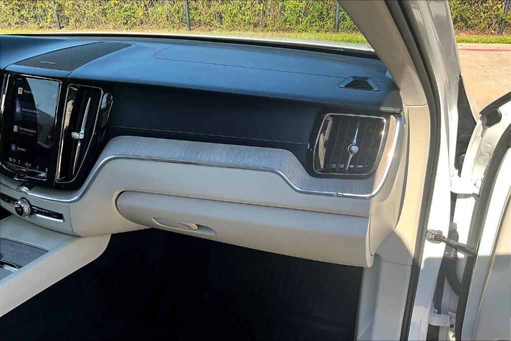 used 2023 Volvo XC60 Recharge Plug-In Hybrid car, priced at $46,254