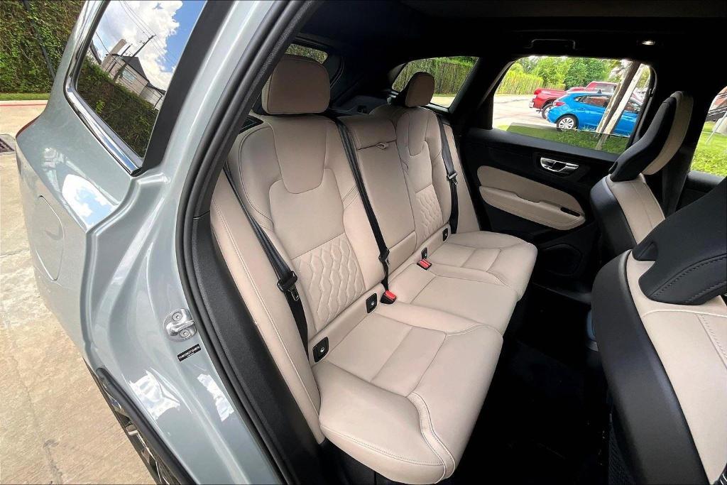 new 2026 Volvo XC60 car, priced at $57,985