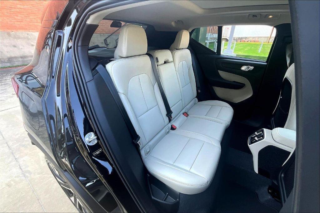 new 2026 Volvo XC40 car, priced at $54,645