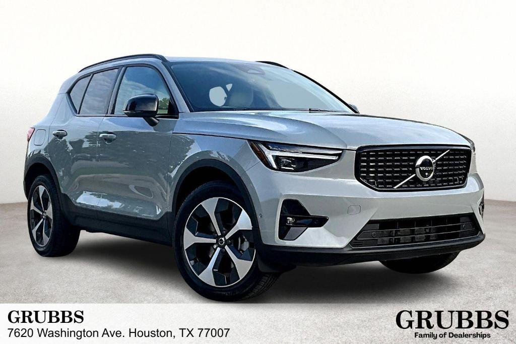 new 2026 Volvo XC40 car, priced at $50,150