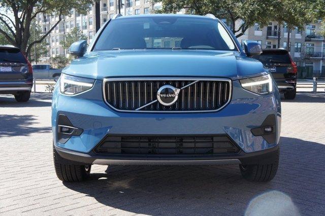 new 2023 Volvo XC40 car, priced at $37,488