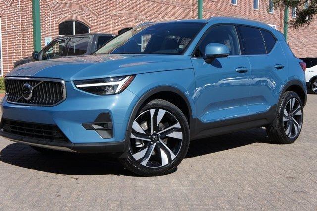 new 2023 Volvo XC40 car, priced at $37,488