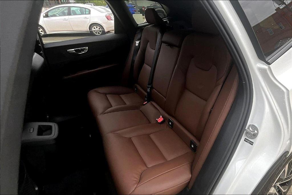 new 2025 Volvo XC60 car, priced at $48,110