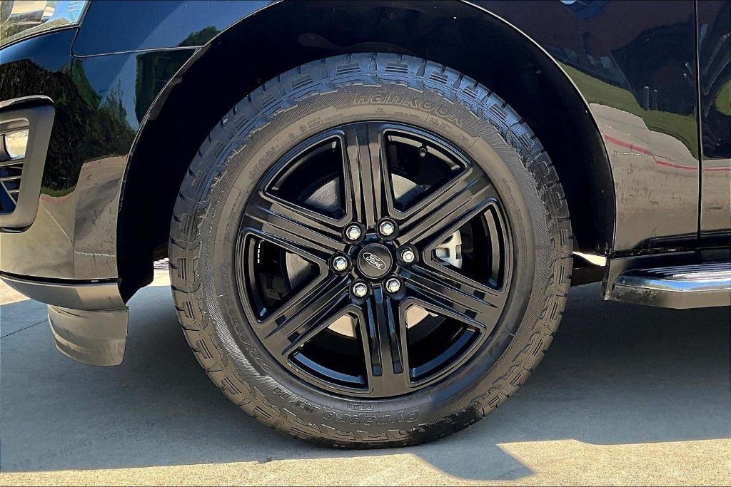 used 2020 Ford Expedition car, priced at $26,988