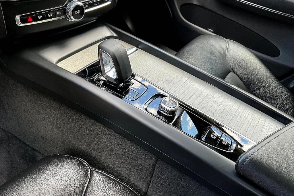 used 2025 Volvo XC60 car, priced at $37,691