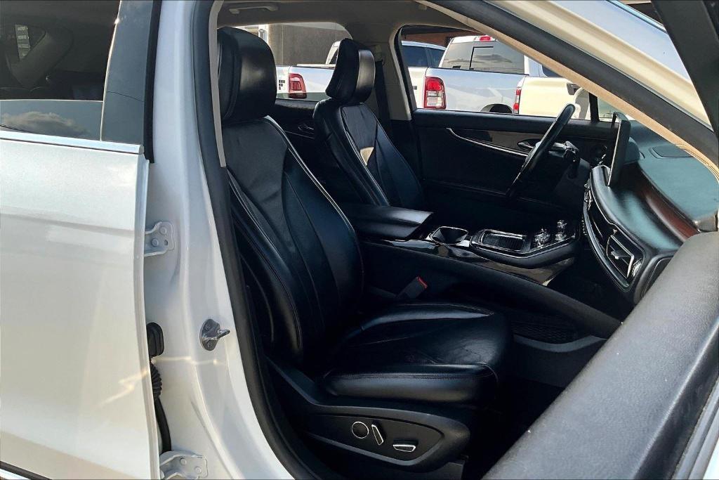 used 2021 Lincoln Nautilus car, priced at $28,950