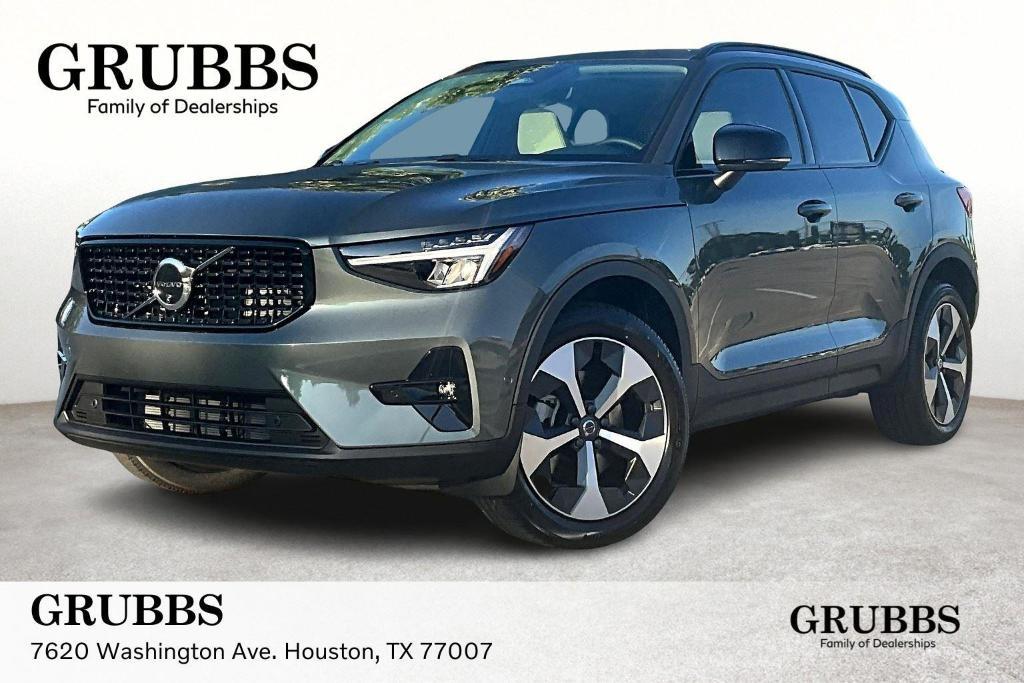 new 2026 Volvo XC40 car, priced at $45,850