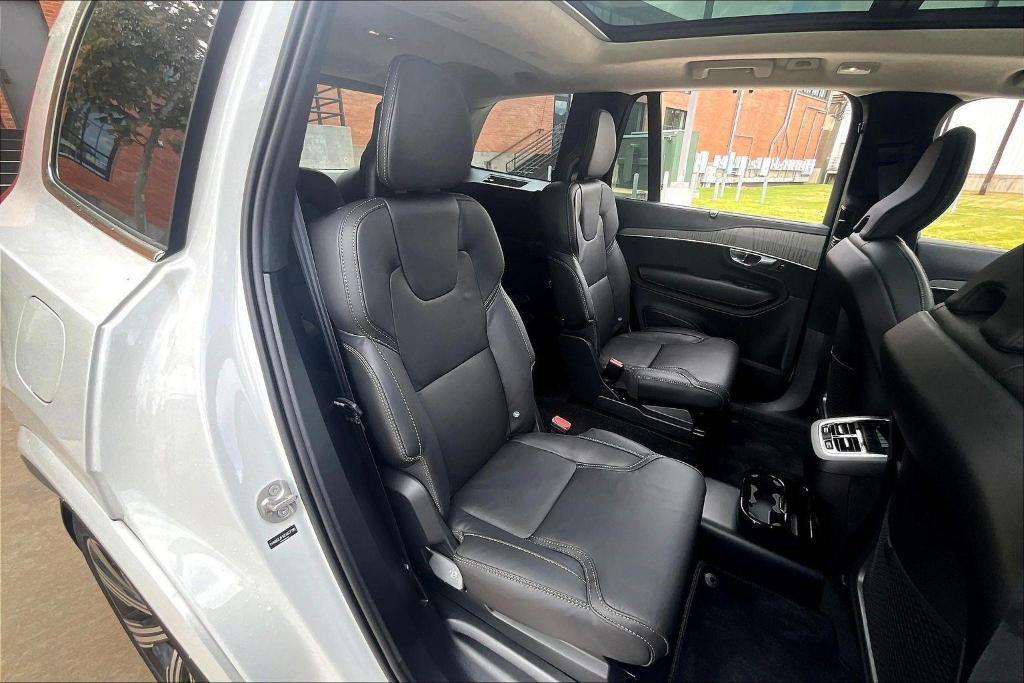 new 2025 Volvo XC90 car, priced at $75,795