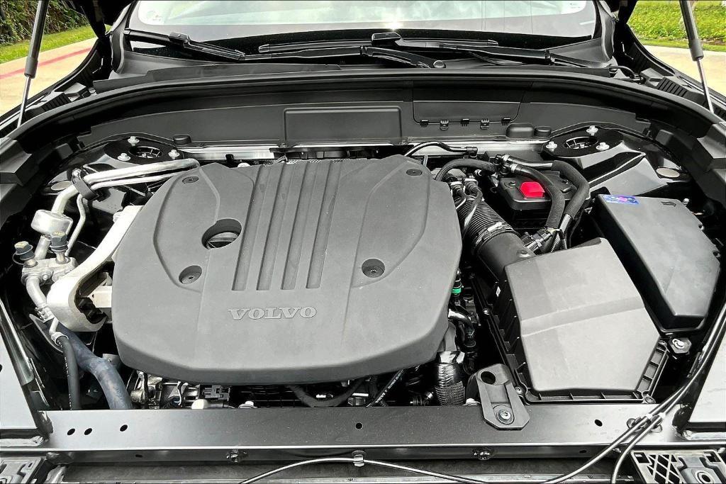 new 2026 Volvo XC60 car, priced at $57,945