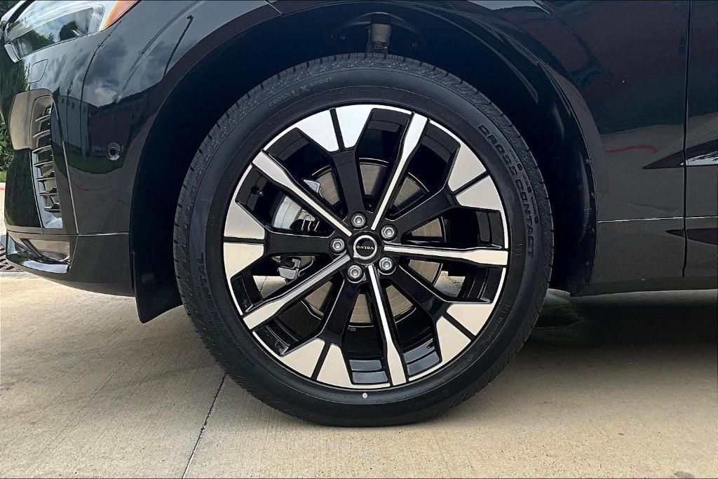 new 2026 Volvo XC60 car, priced at $57,945