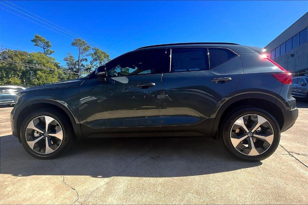 new 2026 Volvo XC40 car, priced at $44,095