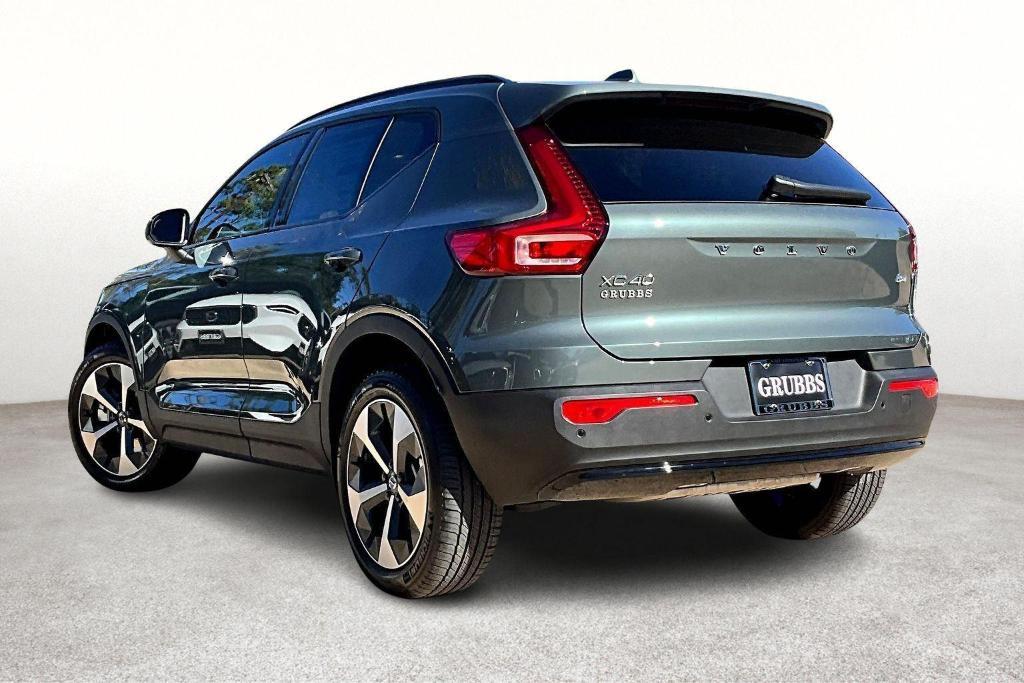new 2026 Volvo XC40 car, priced at $44,095