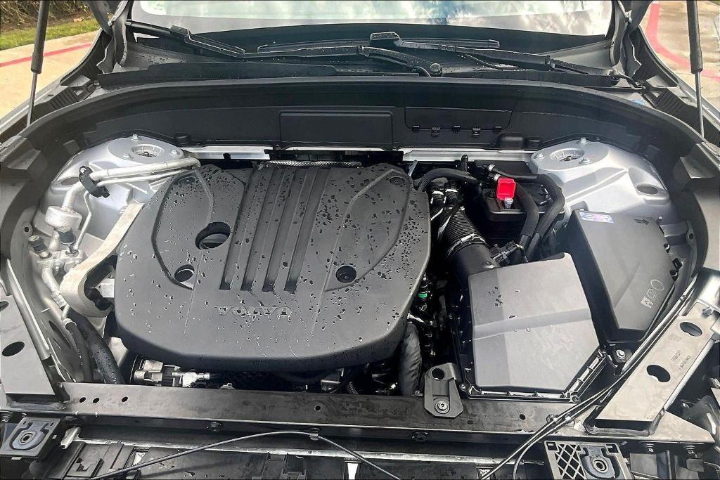 used 2023 Volvo XC60 car, priced at $38,003
