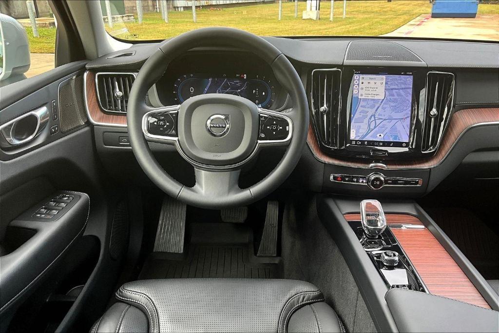 used 2023 Volvo XC60 car, priced at $38,003