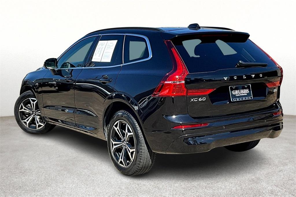 used 2022 Volvo XC60 car, priced at $32,426