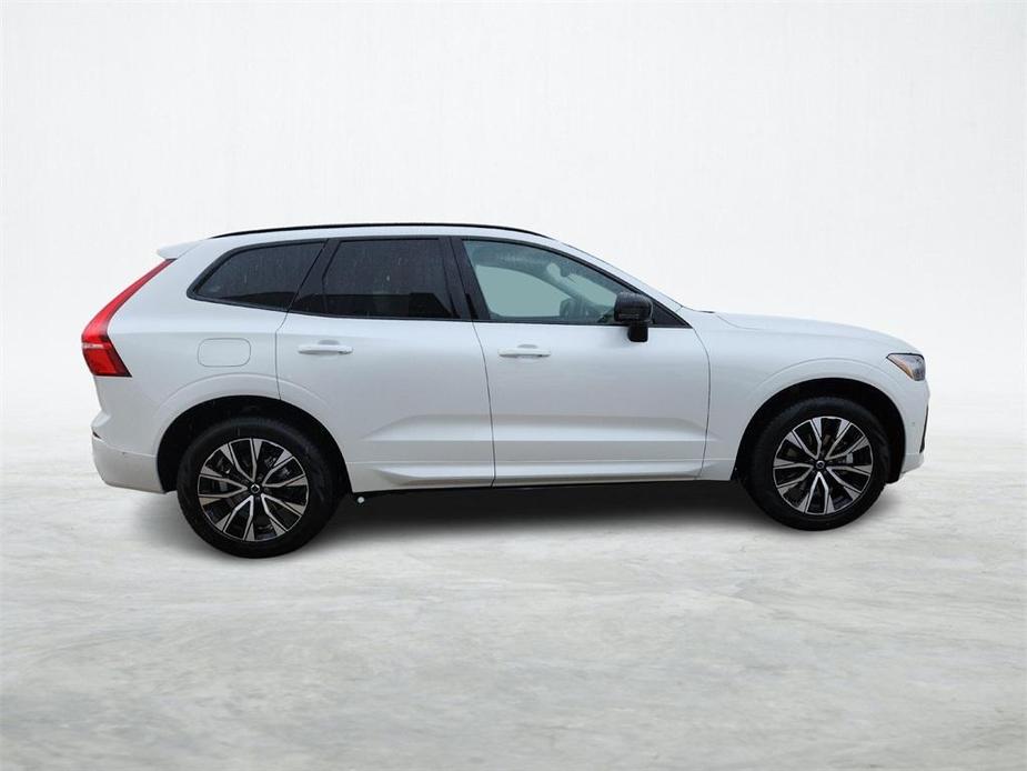 new 2024 Volvo XC60 car, priced at $48,857