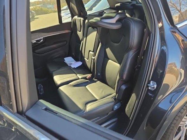 used 2022 Volvo XC90 car, priced at $39,801