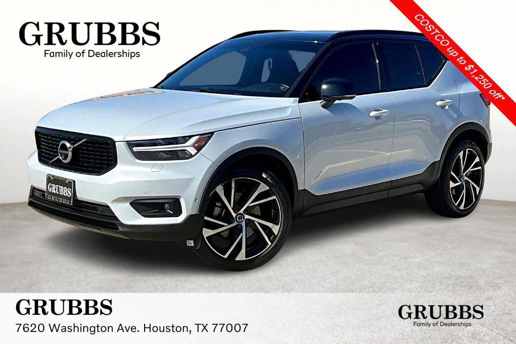 used 2022 Volvo XC40 car, priced at $30,643