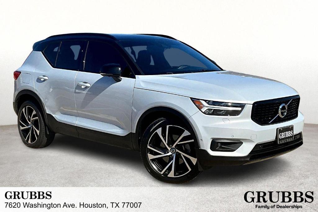 used 2022 Volvo XC40 car, priced at $26,348