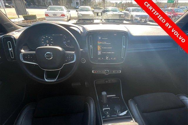 used 2022 Volvo XC40 car, priced at $31,025