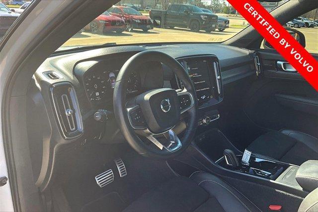used 2022 Volvo XC40 car, priced at $31,025