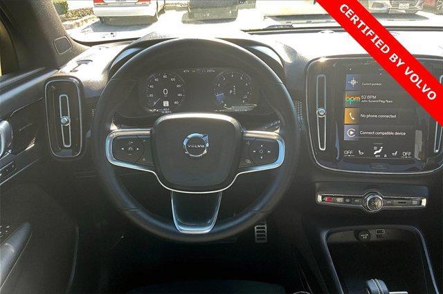 used 2022 Volvo XC40 car, priced at $31,025