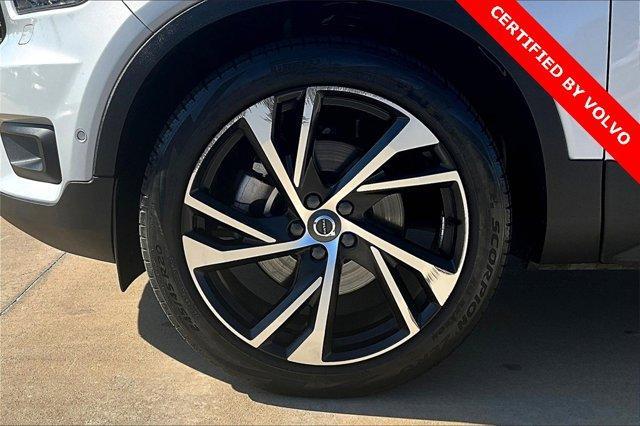 used 2022 Volvo XC40 car, priced at $31,025