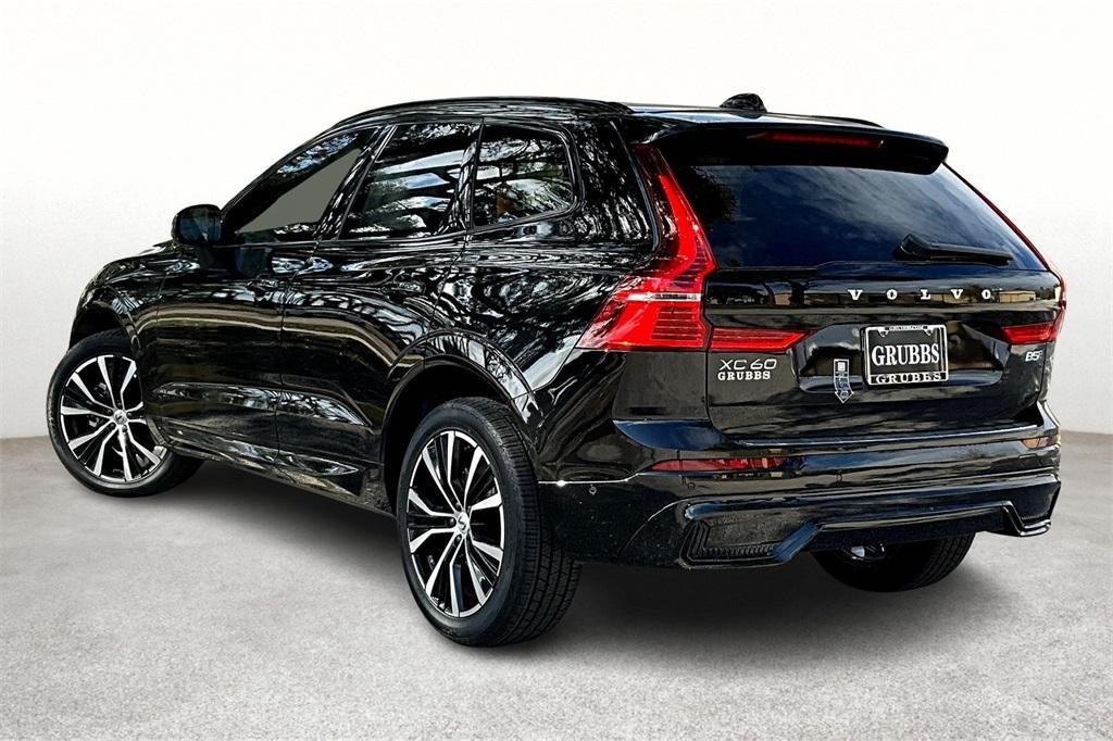 new 2025 Volvo XC60 car, priced at $54,975