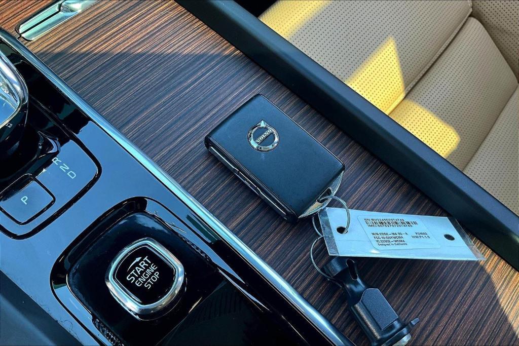 used 2023 Volvo XC60 car, priced at $40,502