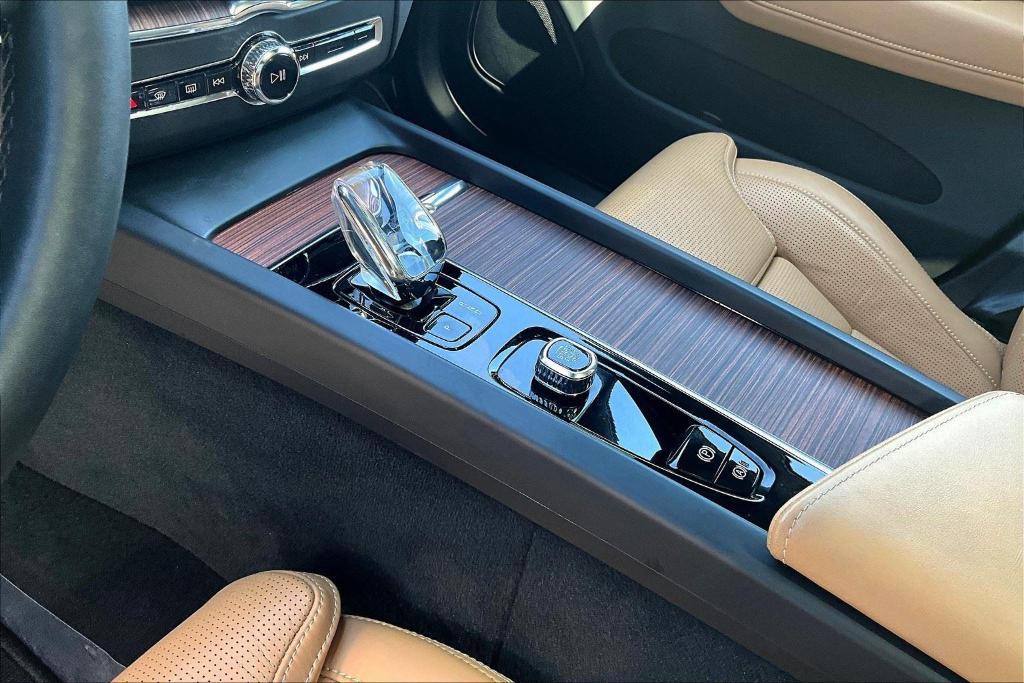 used 2023 Volvo XC60 car, priced at $40,502