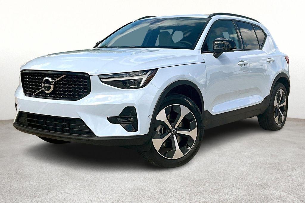 new 2026 Volvo XC40 car, priced at $50,150
