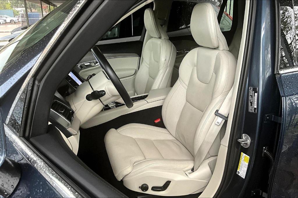 new 2025 Volvo XC90 car, priced at $76,875