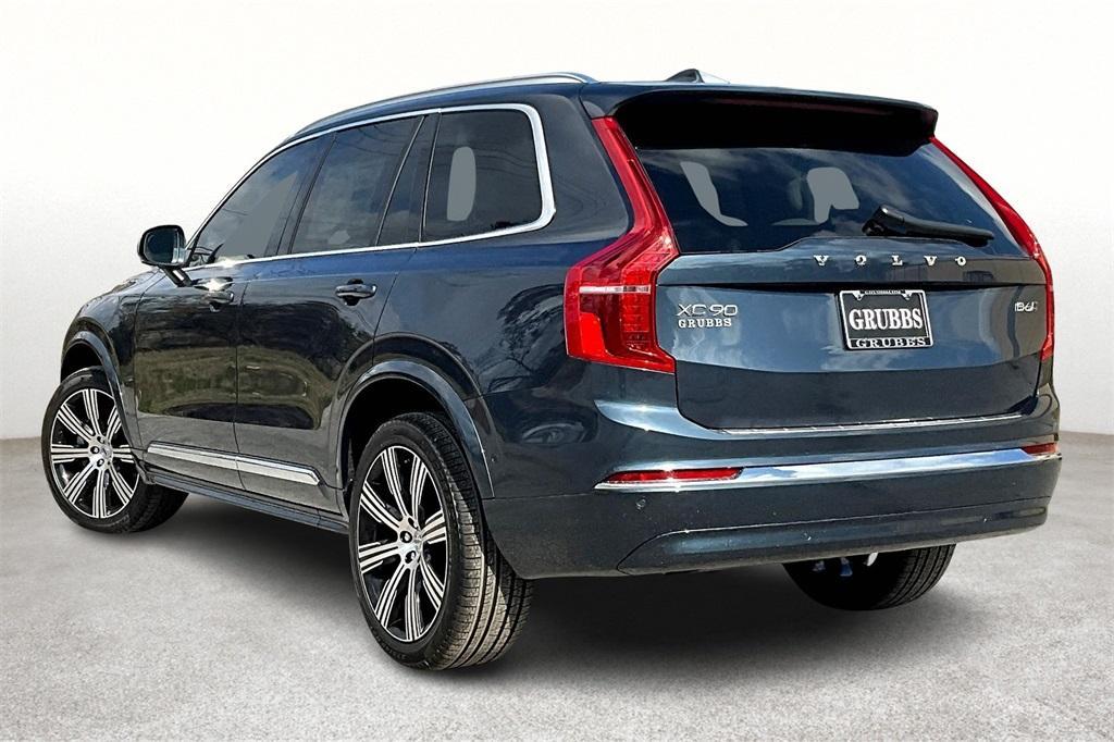 new 2025 Volvo XC90 car, priced at $61,265