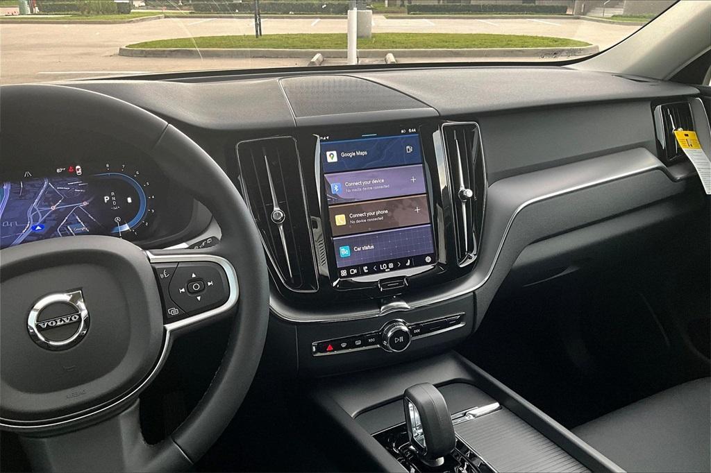 new 2025 Volvo XC60 car, priced at $52,060