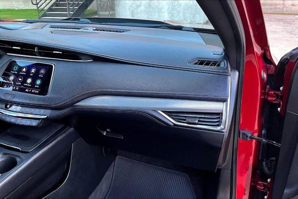 used 2019 Cadillac XT4 car, priced at $18,760