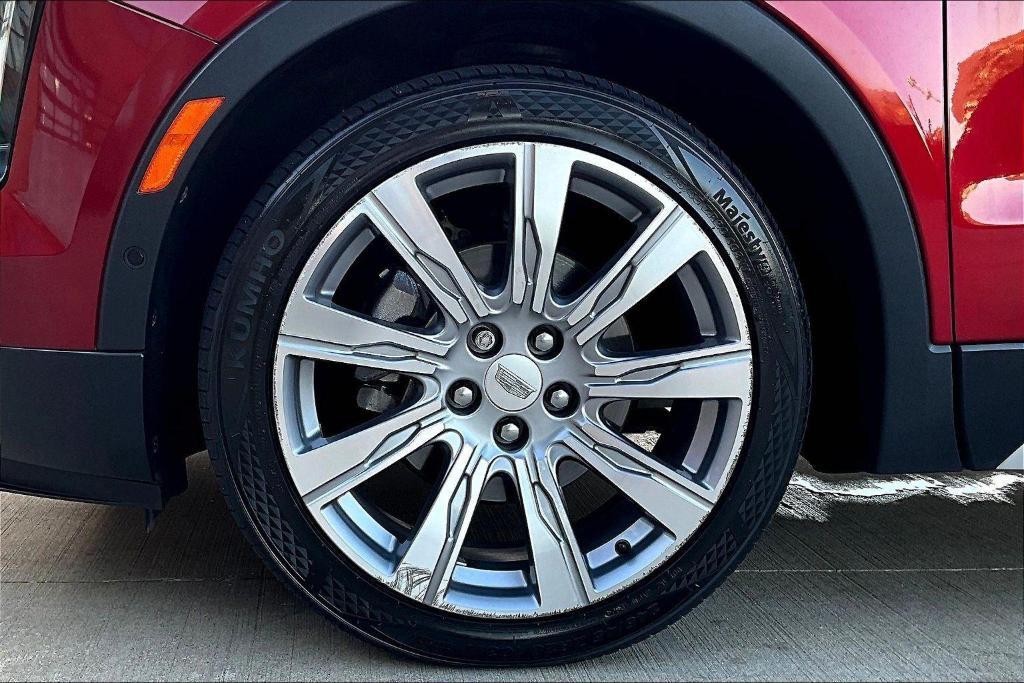 used 2019 Cadillac XT4 car, priced at $18,760