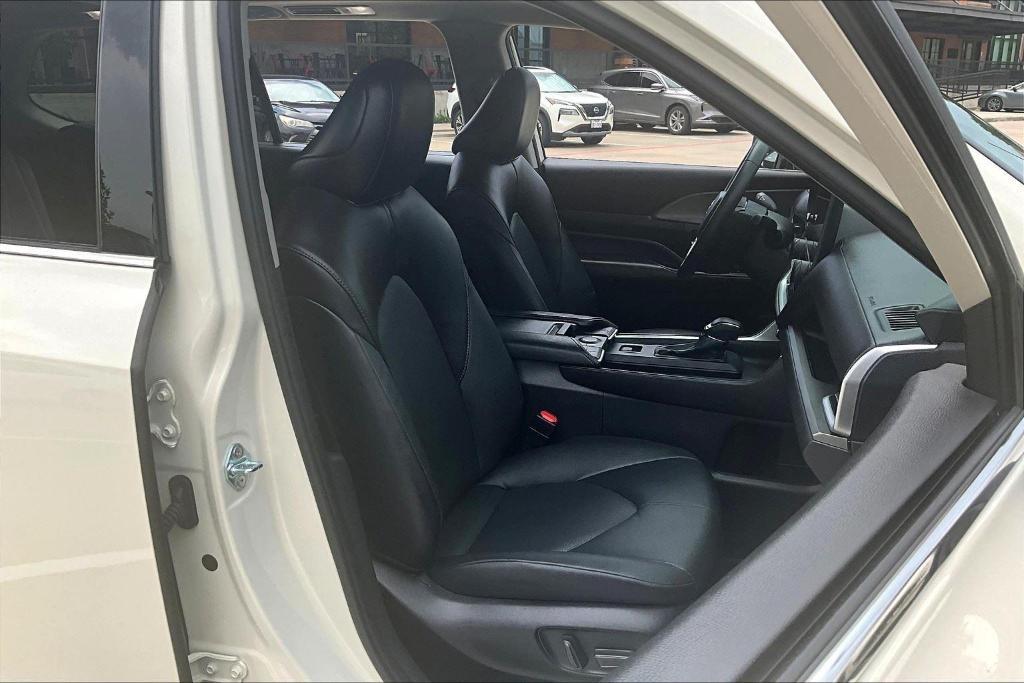 used 2024 Toyota Grand Highlander car, priced at $45,000
