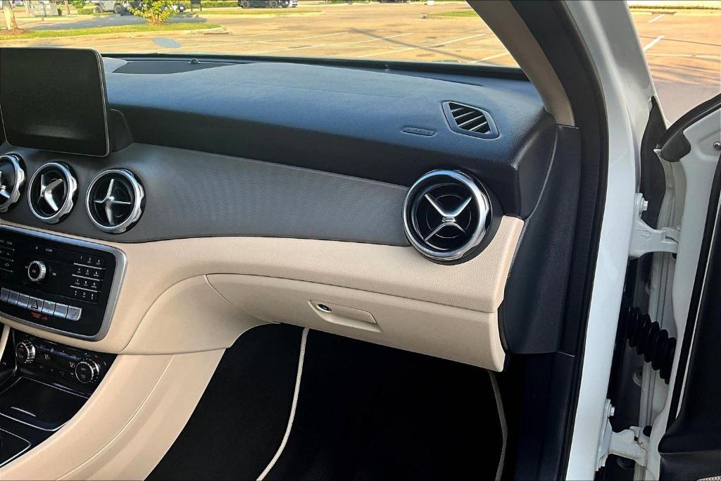 used 2018 Mercedes-Benz GLA 250 car, priced at $17,558