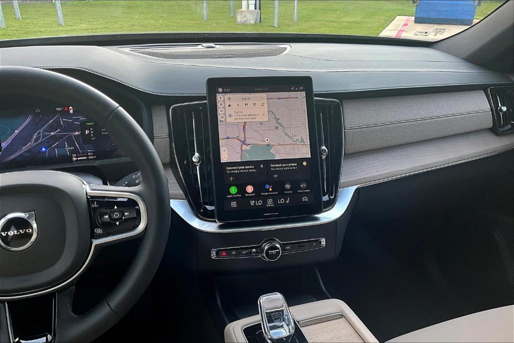 new 2026 Volvo XC90 Plug-In Hybrid car, priced at $81,875