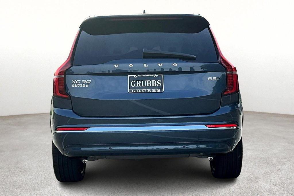 new 2025 Volvo XC90 car, priced at $68,245